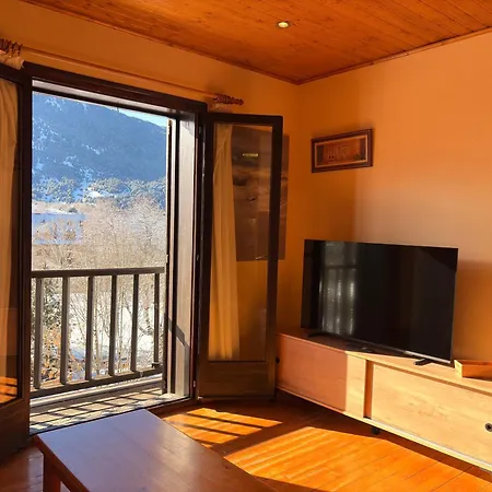 Chimenea, Confort Moderno Y Madera - Falco 2 Apartament Pla de l'Ermita